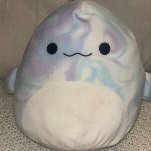 Laslow the Beluga Whale 14” Squishmallow